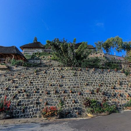Hakuna Matata Lodge Gisenyi ภายนอก รูปภาพ