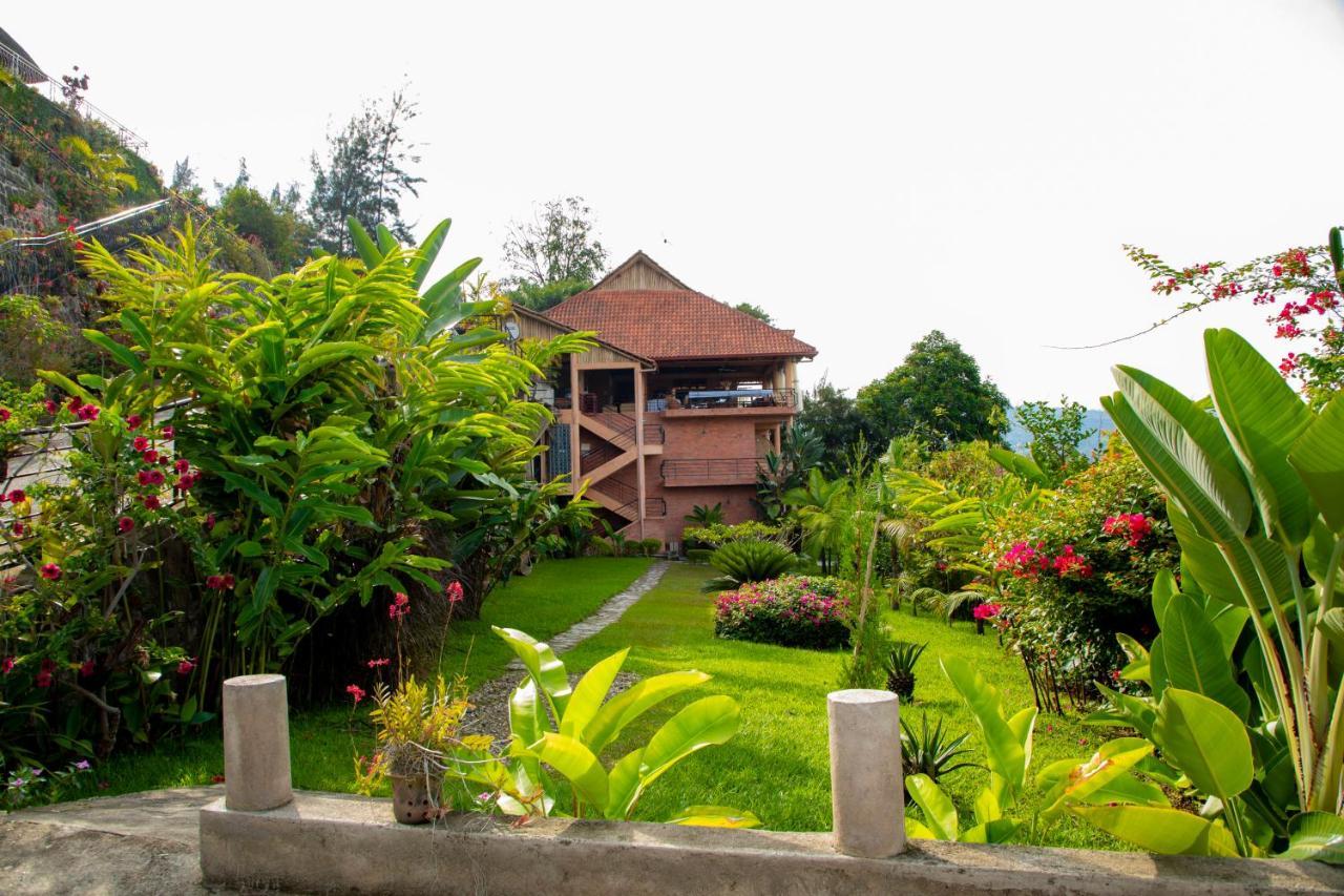 Hakuna Matata Lodge Gisenyi ภายนอก รูปภาพ