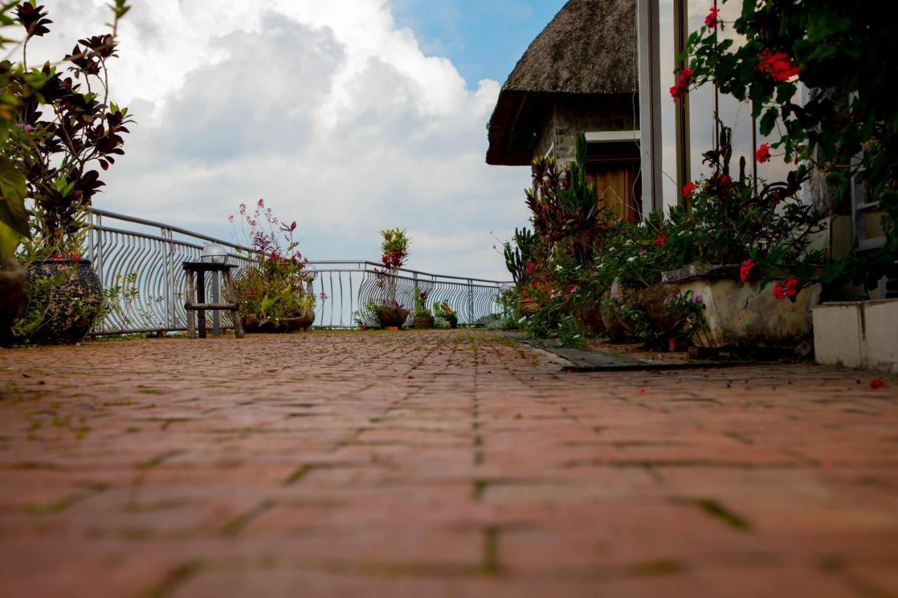 Hakuna Matata Lodge Gisenyi ภายนอก รูปภาพ