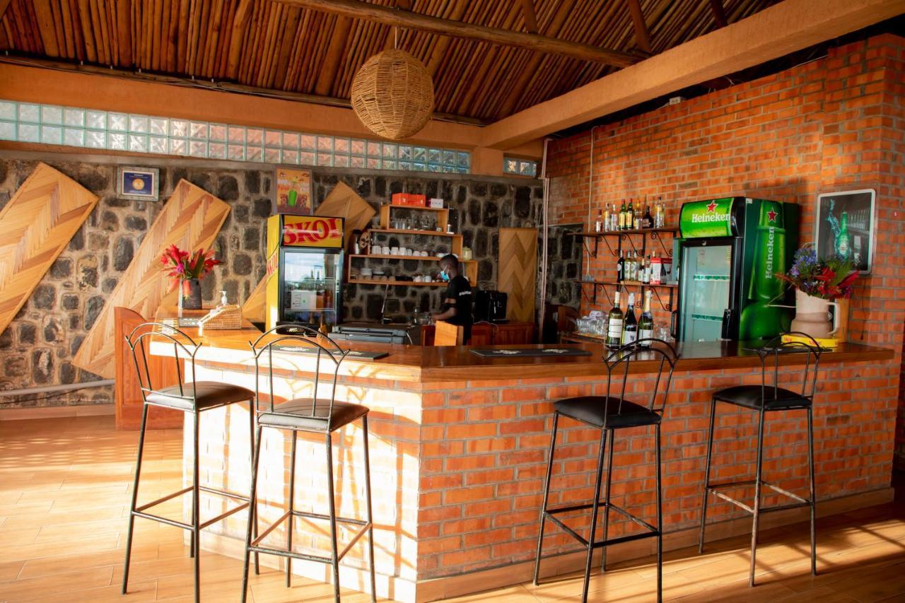 Hakuna Matata Lodge Gisenyi ภายนอก รูปภาพ