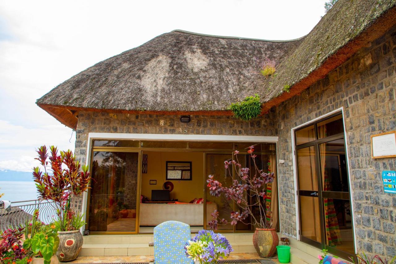 Hakuna Matata Lodge Gisenyi ภายนอก รูปภาพ